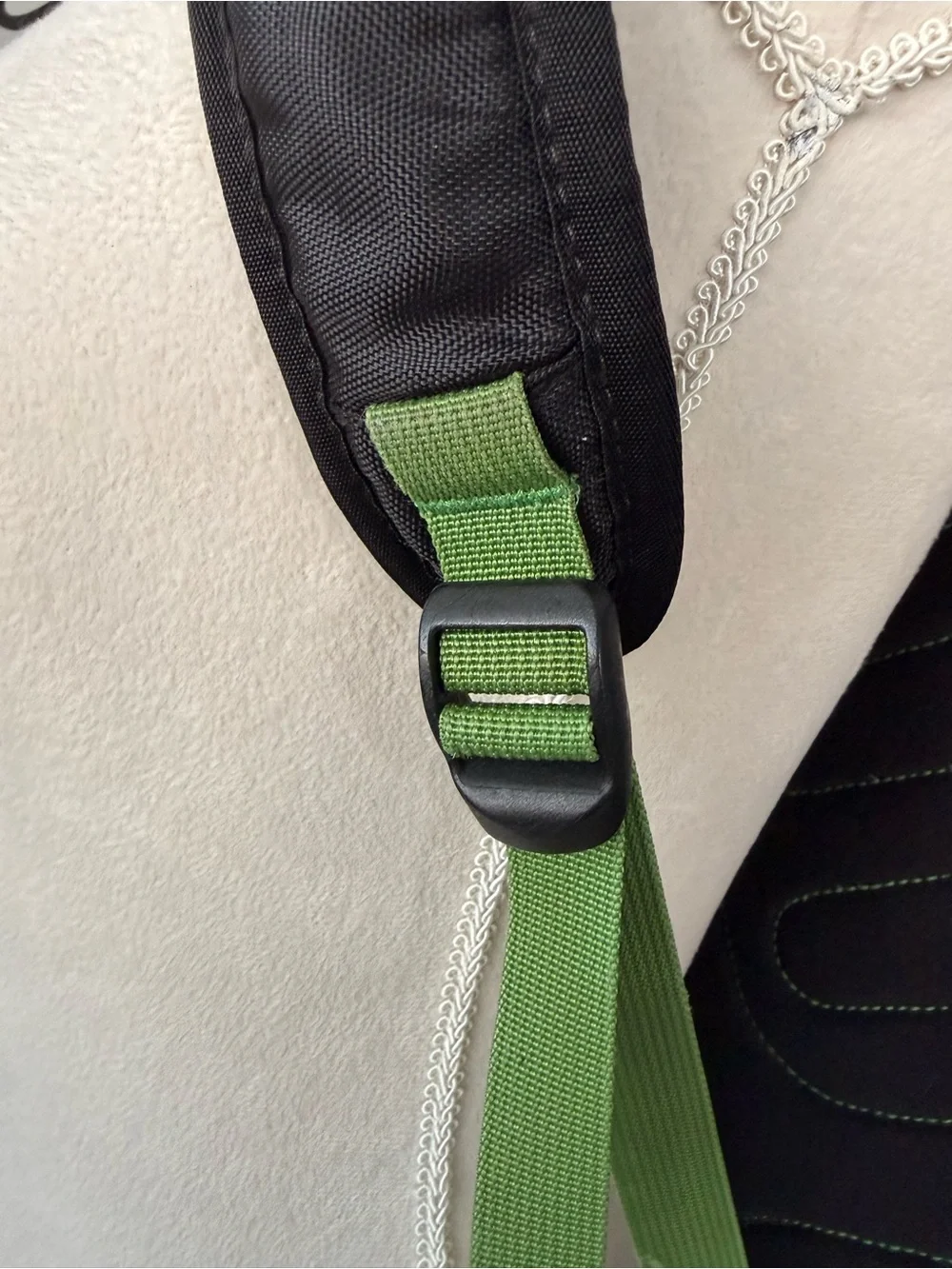 North Face Wasatch Large Black & Green Men's Backpack